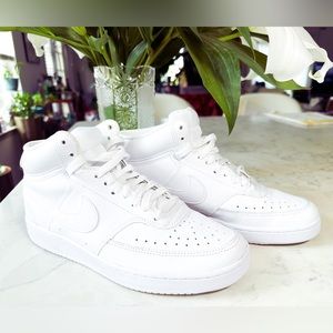 Nike Court Vision Mid size 9